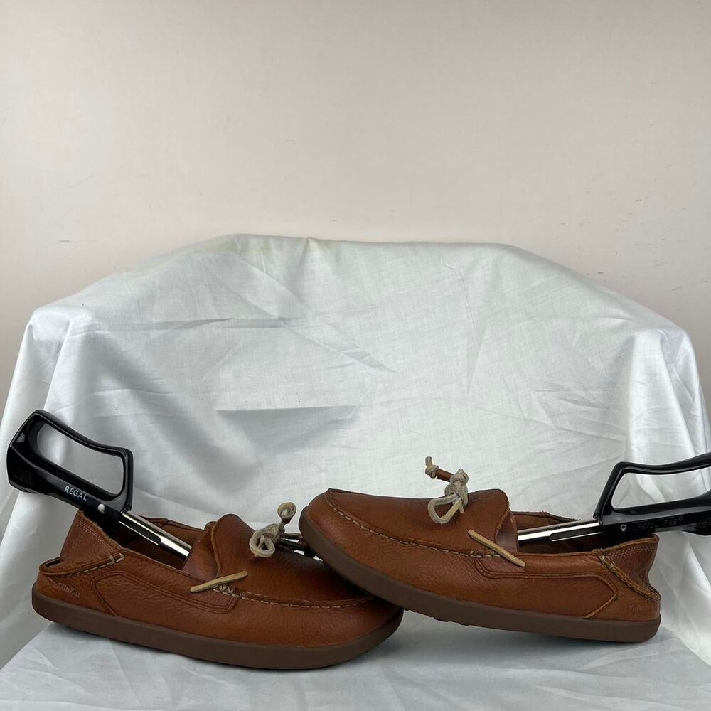 OluKai Huli Brown Leather Loafers With Rubber Soles and Lace up Detail Size 8.5